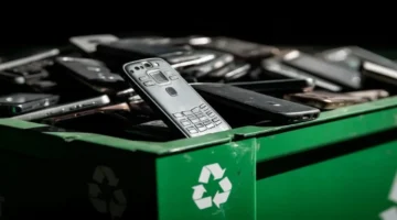 تراجع واضح في قيمة الهواتف الذكية بسبب تطور الذكاء الاصطناعي